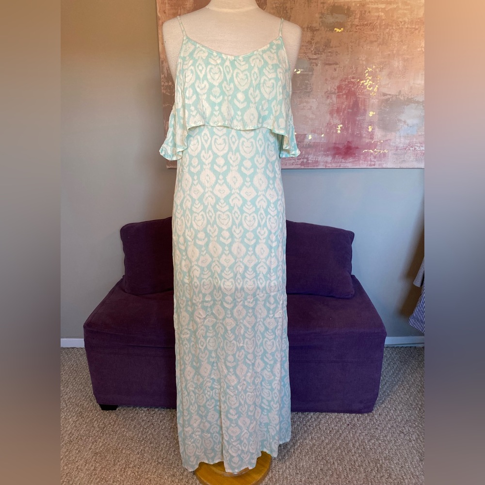 O'Neil Brie Maxi Dress Green and White with Spaghetti Strap Size M‎